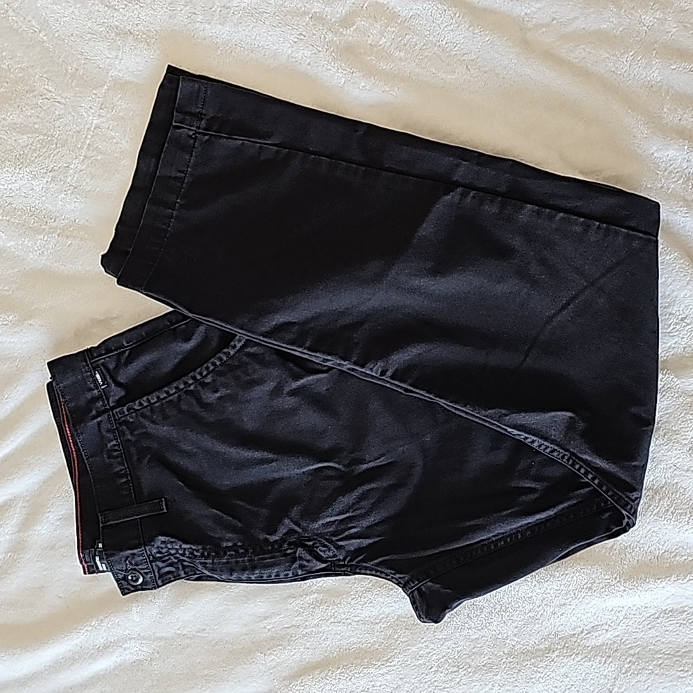 Vans black chinos size 36 relaxed fit.